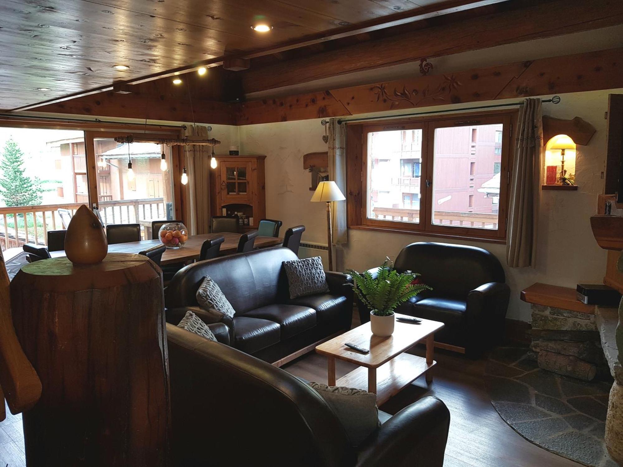 Chalet L'Avalin วาลดีแซร์ ภายนอก รูปภาพ