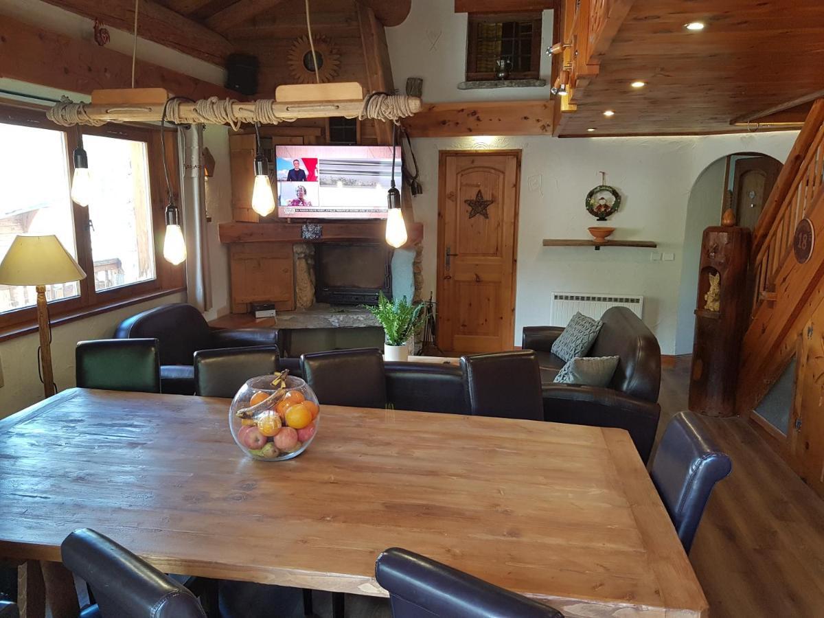 Chalet L'Avalin วาลดีแซร์ ภายนอก รูปภาพ