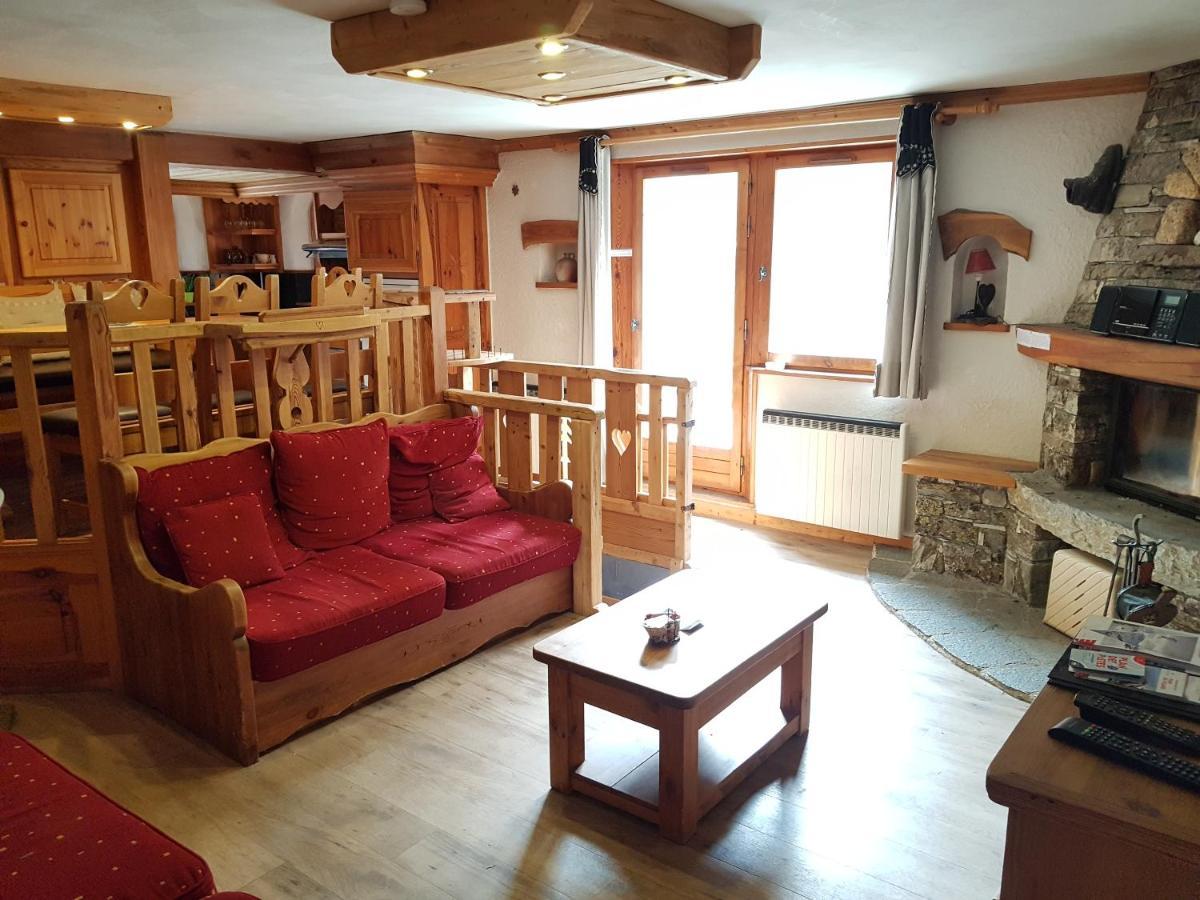 Chalet L'Avalin วาลดีแซร์ ภายนอก รูปภาพ